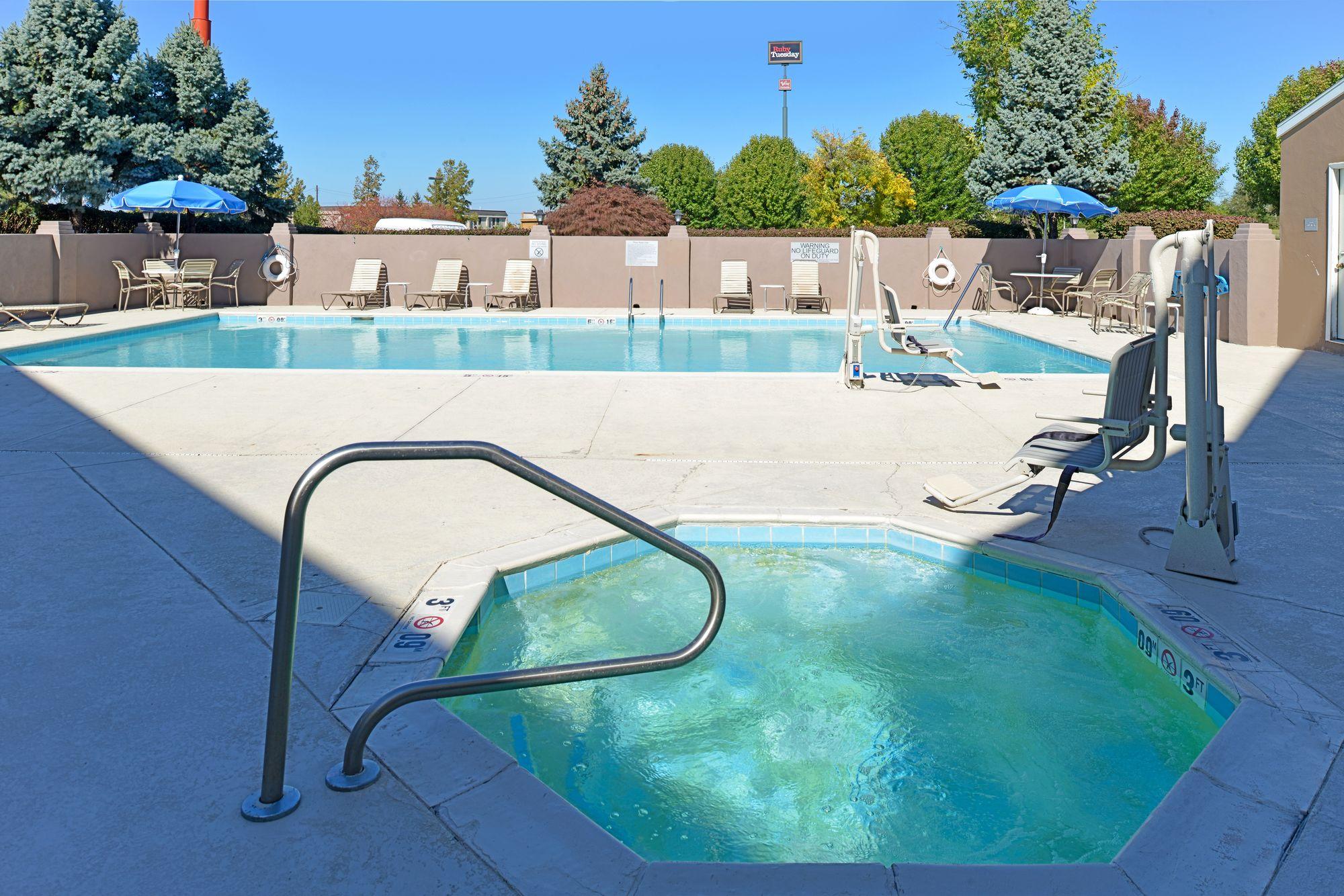 Hotel Fairfield & By Marriott Lexington Georgetown/college 3*