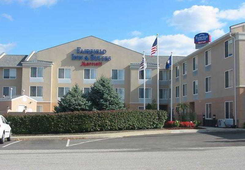 Fairfield & By Marriott Lexington Georgetown/college