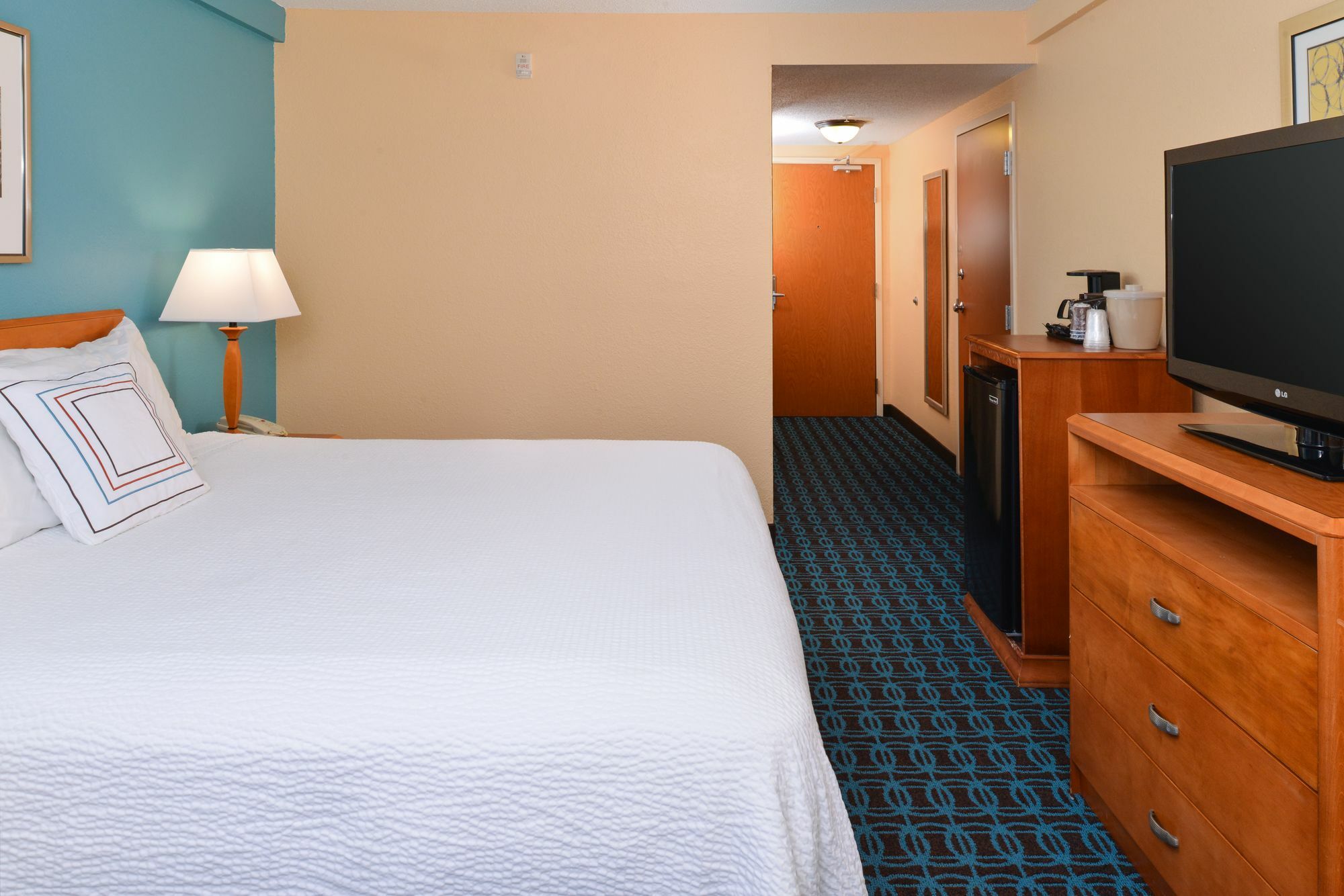 Fairfield & By Marriott Lexington Georgetown/college 3*